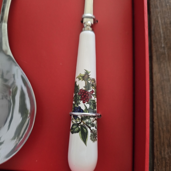 NEW Portmeirion The Holly and the Ivy holiday Salad Server set. - Picture 5 of 8
